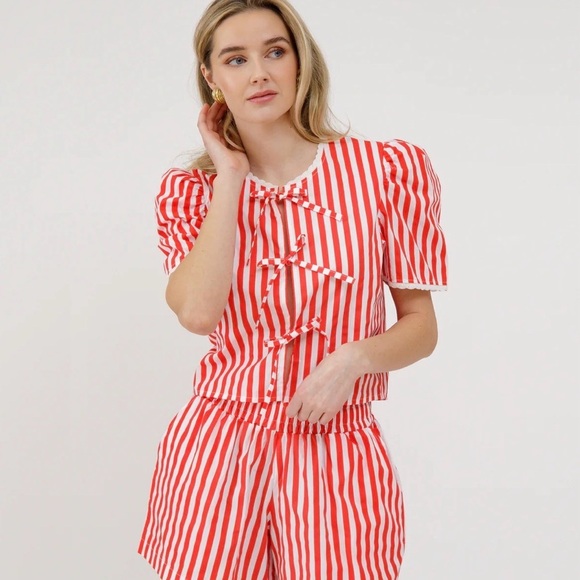 Brunette The Label Tops - Brunette The Label Poplin Tie Up Top Size M/L